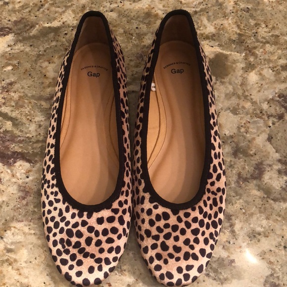 gap leopard print shoes
